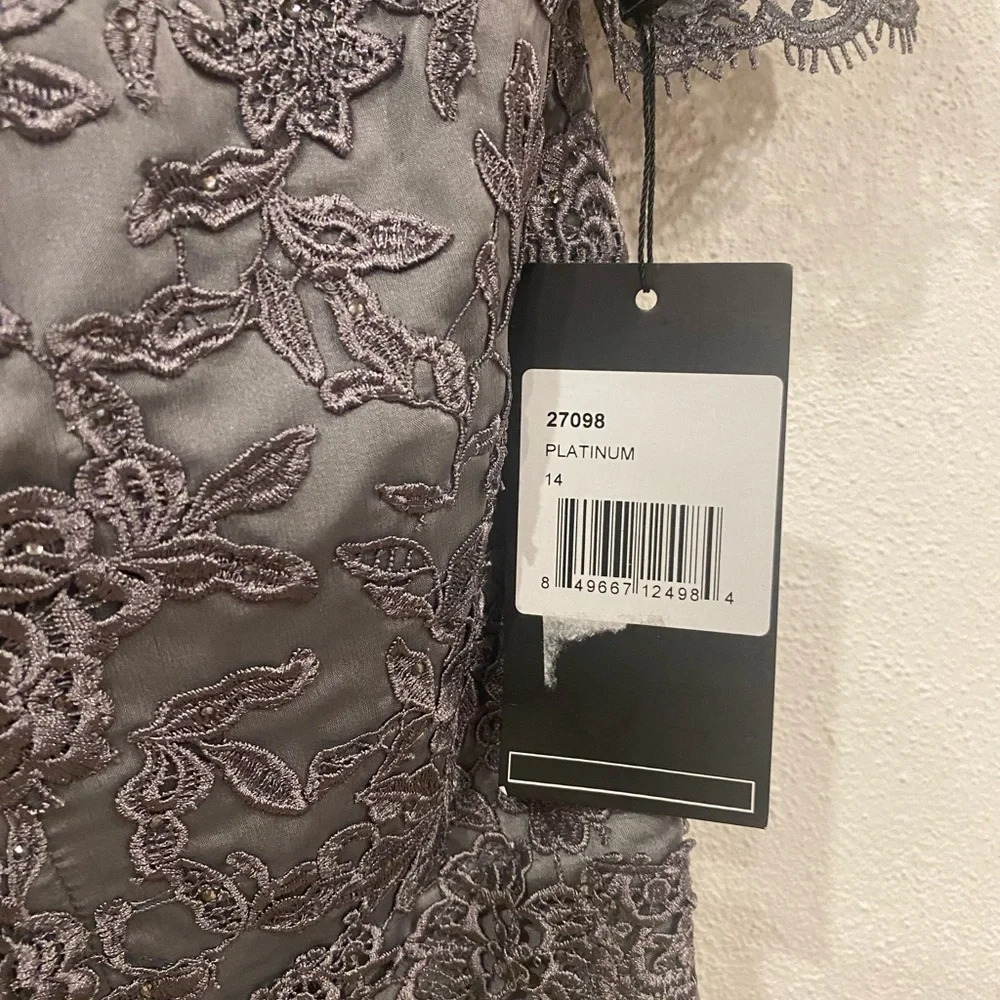 NWT La Femme Floral Embroidery Chiffon Column Gown Size 14 - Picture 3 of 5